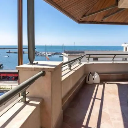 Marina City Apartament